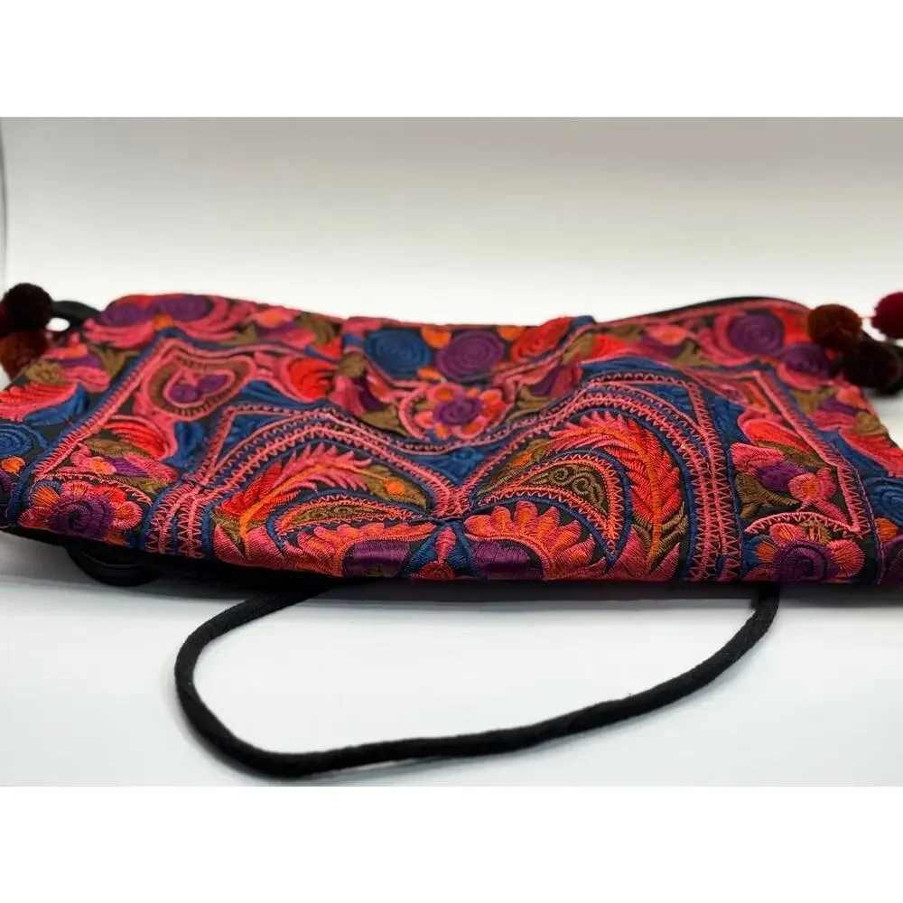 Lumily beautiful embroidered
